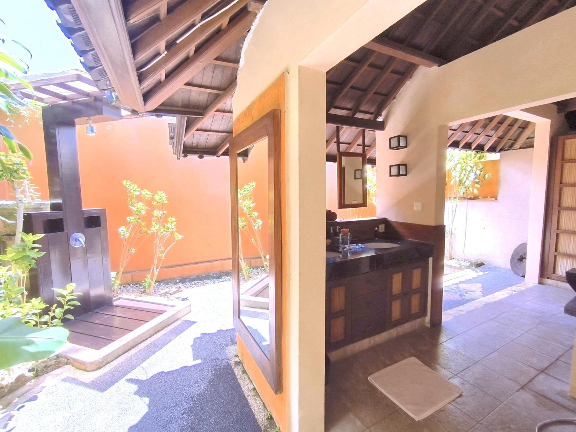 Villa Plawa Asri Seminyak  Bagian luar foto