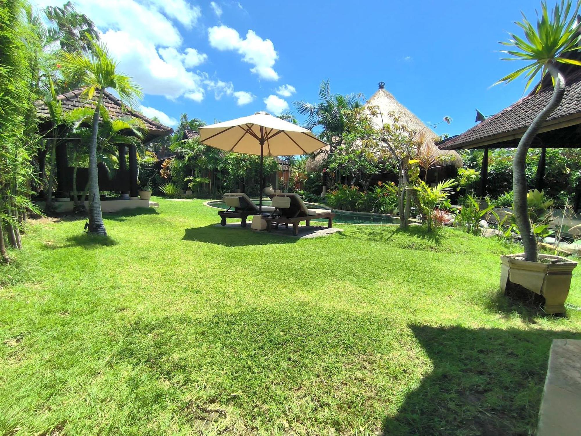 Villa Plawa Asri Seminyak  Bagian luar foto
