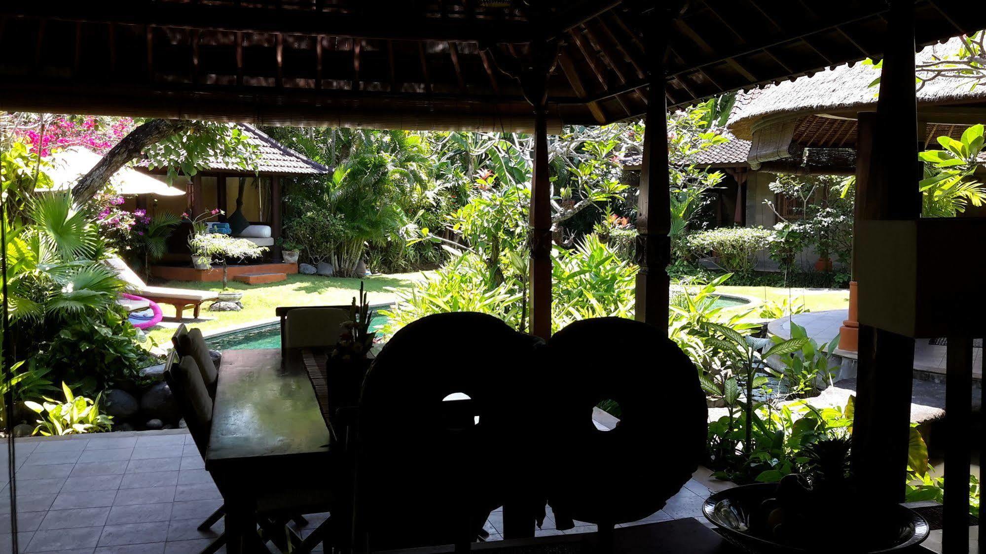 Villa Plawa Asri Seminyak  Bagian luar foto