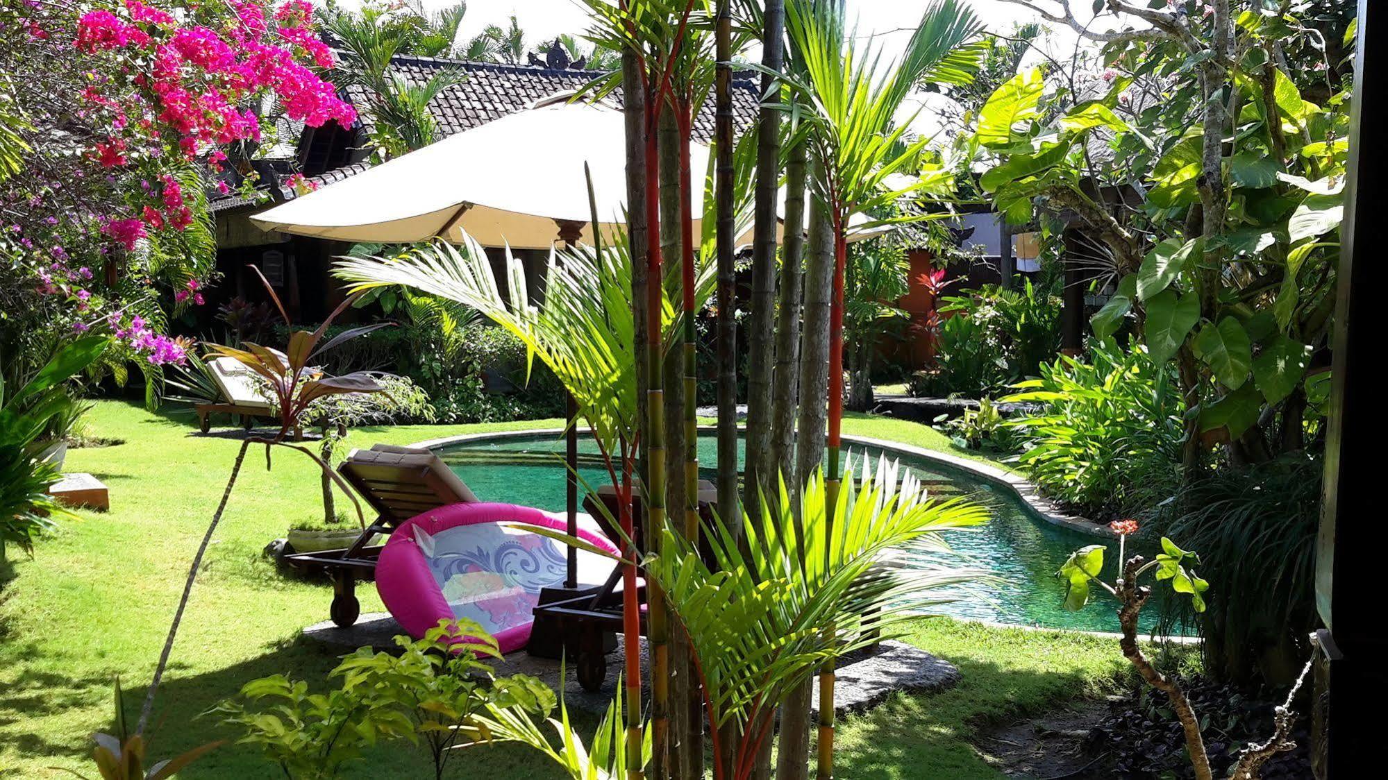 Villa Plawa Asri Seminyak  Bagian luar foto