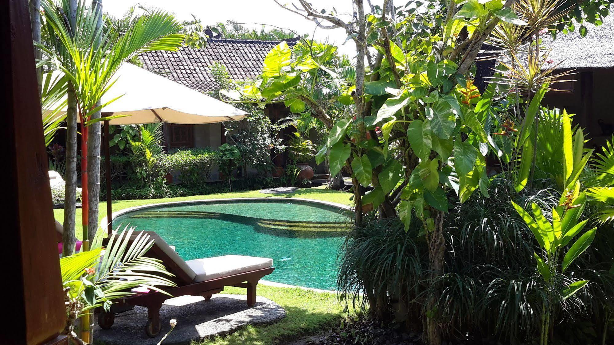 Villa Plawa Asri Seminyak  Bagian luar foto