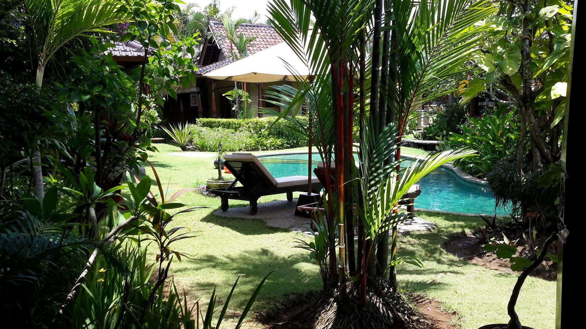Villa Plawa Asri Seminyak  Bagian luar foto